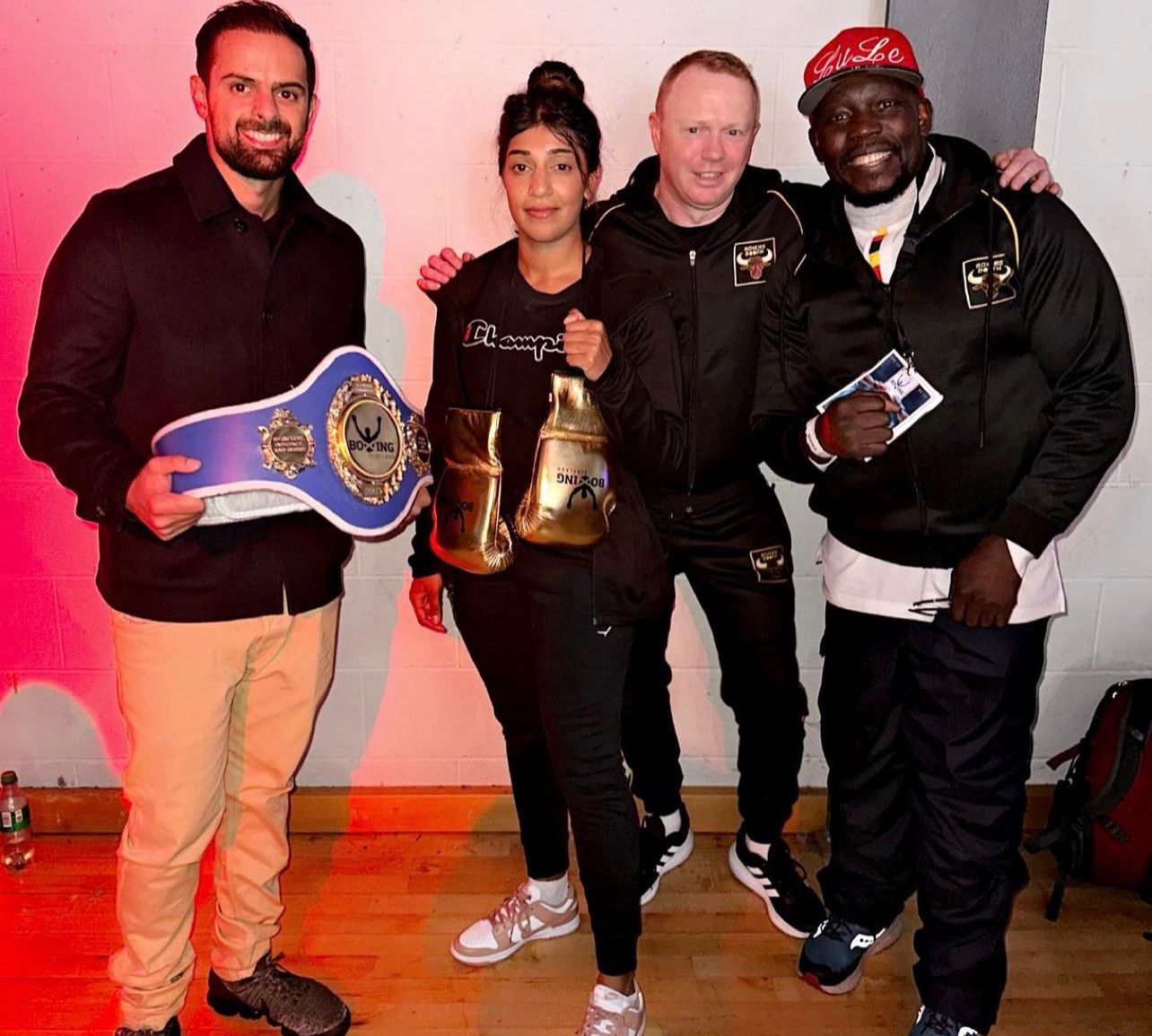 Amateur boxing at Boxers Booth
